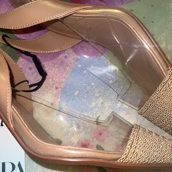 Heeled sling back clear straw textured rafia heels - Picture 5 of 8